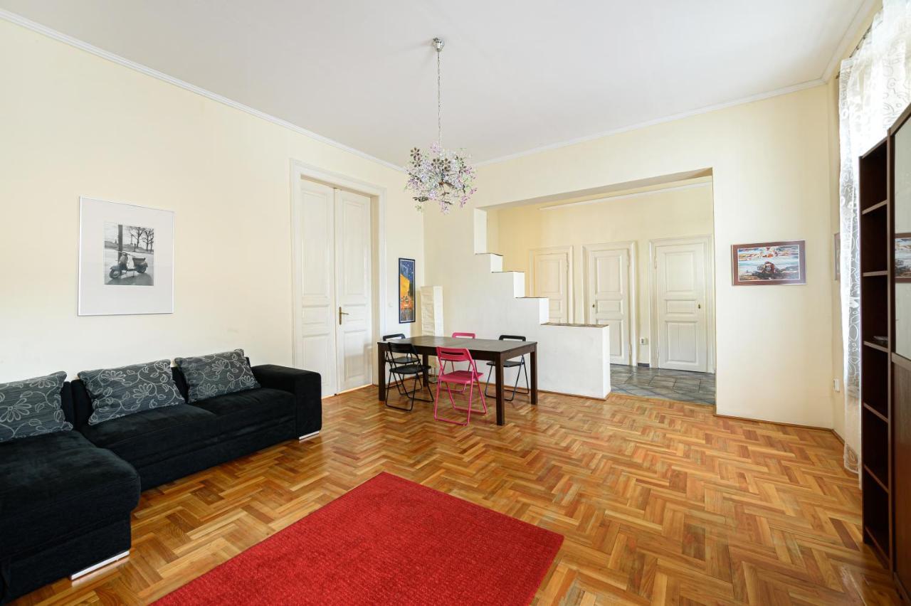 Alessia Apartment City Center Budapeste Exterior foto