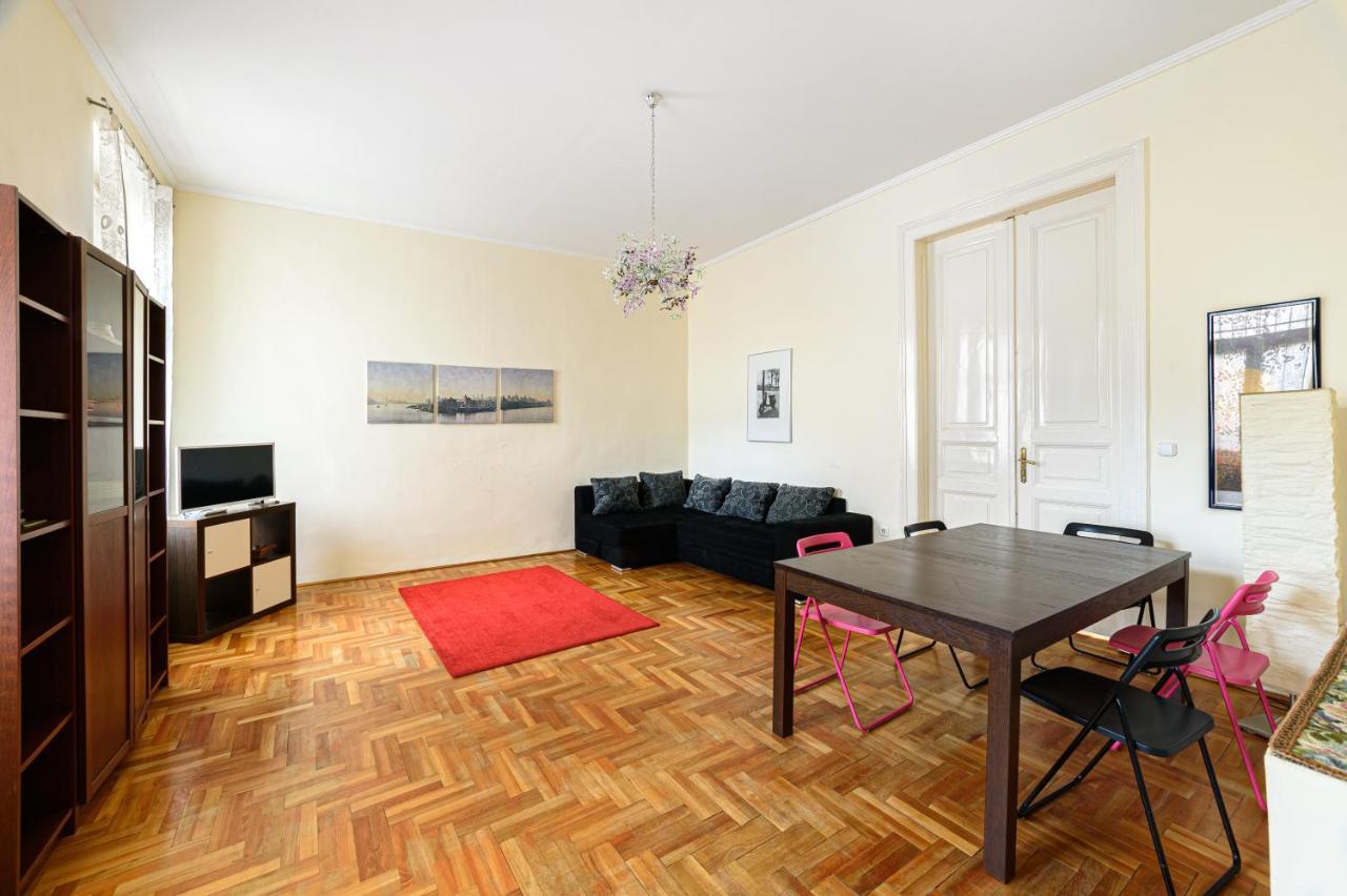 Alessia Apartment City Center Budapeste Exterior foto